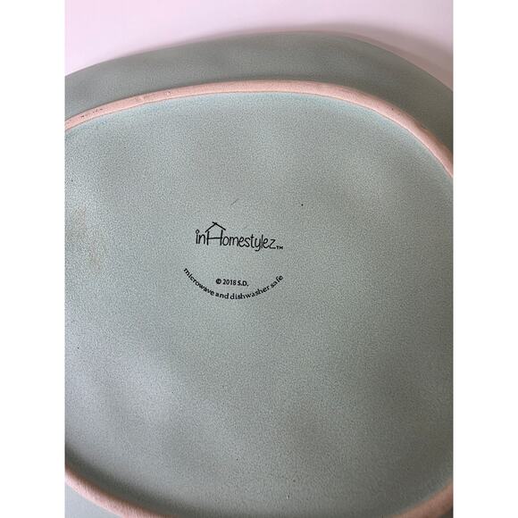 IN HOMESTYLEZ Light Green RABBIT Oblong Small 8.5" Salad Serving Plate Set of 2 - Picture 5 of 5